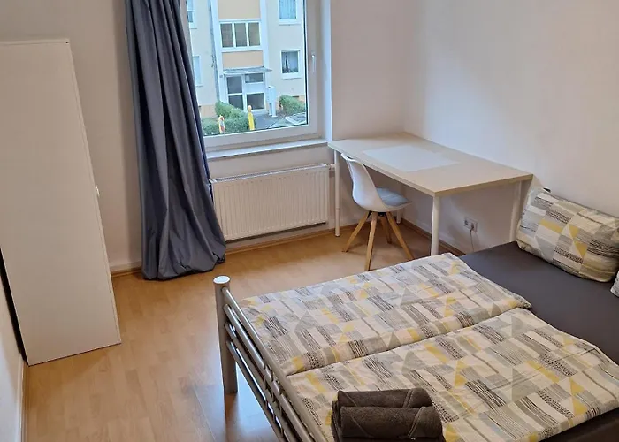 Middle Privat 5 Min Walk From Railstation * Koblenz